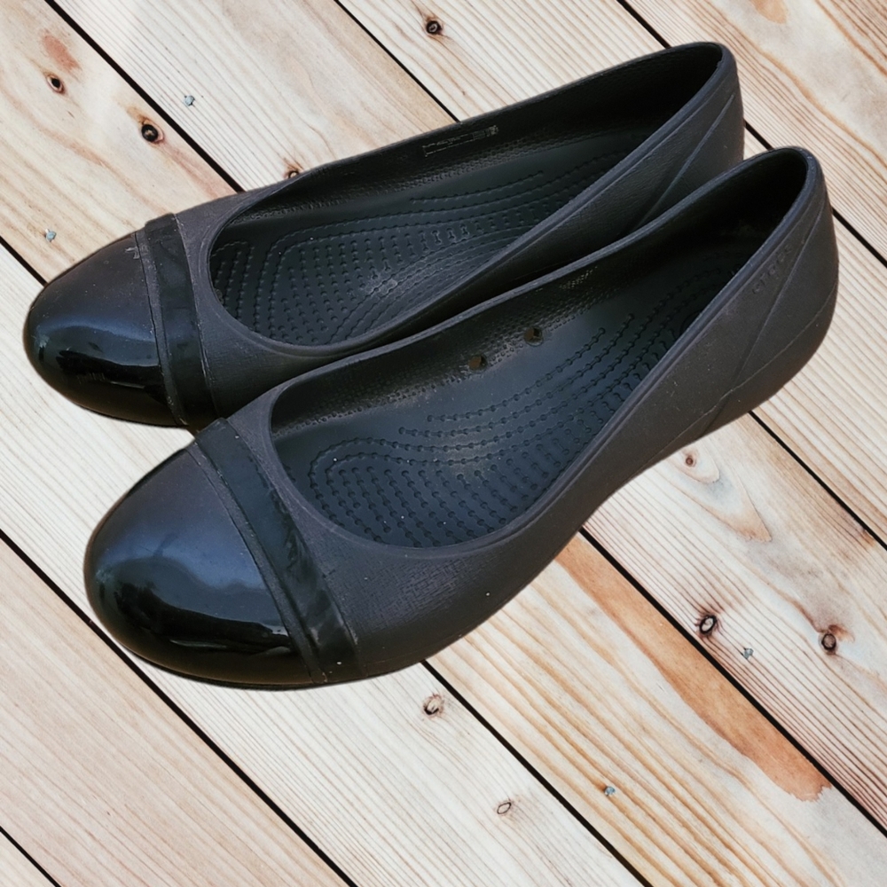 CROCS black patent cap toe flats